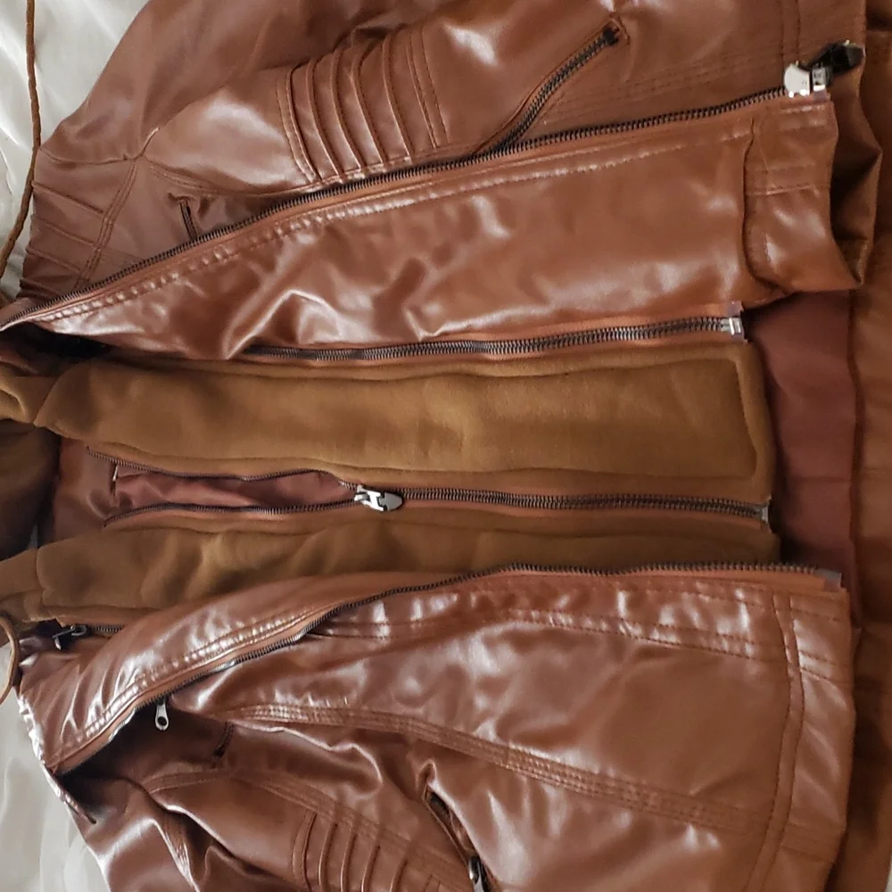 Jacket - Picture 4 of 10